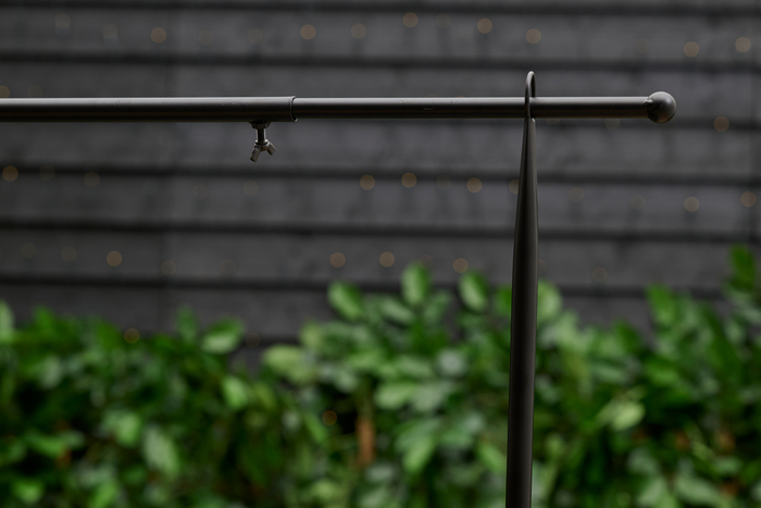 Dekorasjonsstativ 130–250 x 110 cm svart – Sunlife